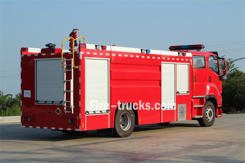 isuzu 4500 l water foam fire fighting truck