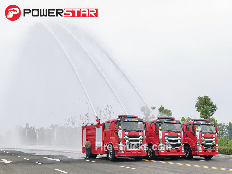 Isuzu water foam fire truck