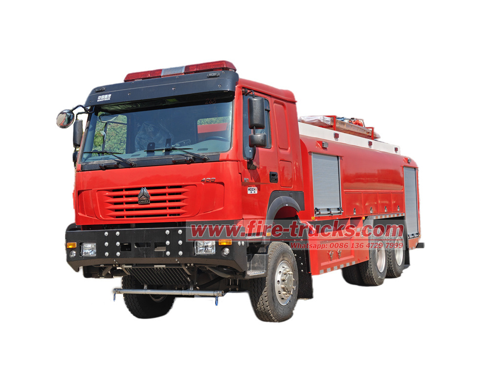 Xe cứu hỏa chở nước động cơ HOWO 6X6 400HP